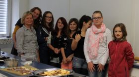 Weihnachtsbäckerei_1.jpg
