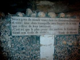 catacombes de Paris_1.jpg