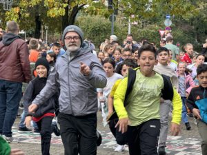 Read more about the article Die Schülerinnen und Schüler liefen für einen guten Zweck