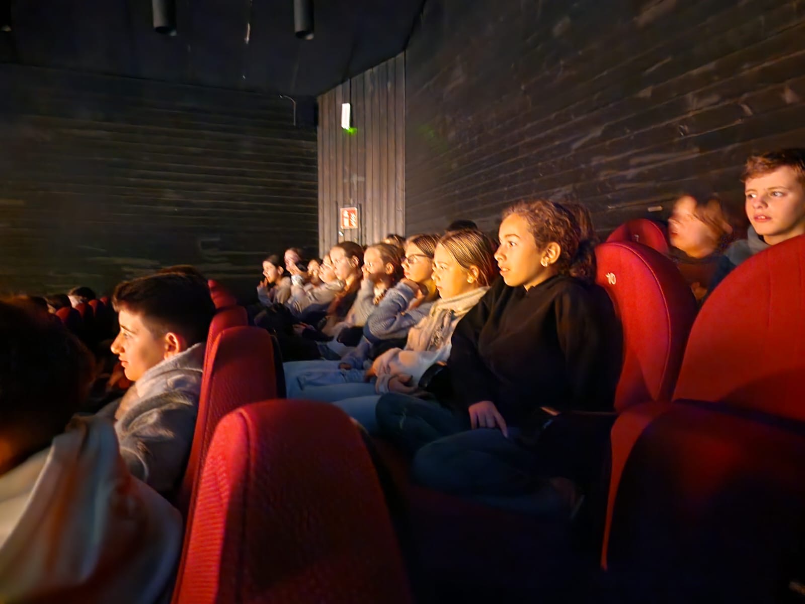 „Die Weihnachtsgeschichte“ von Charles Dickens begeistert unsere 5. Klässler