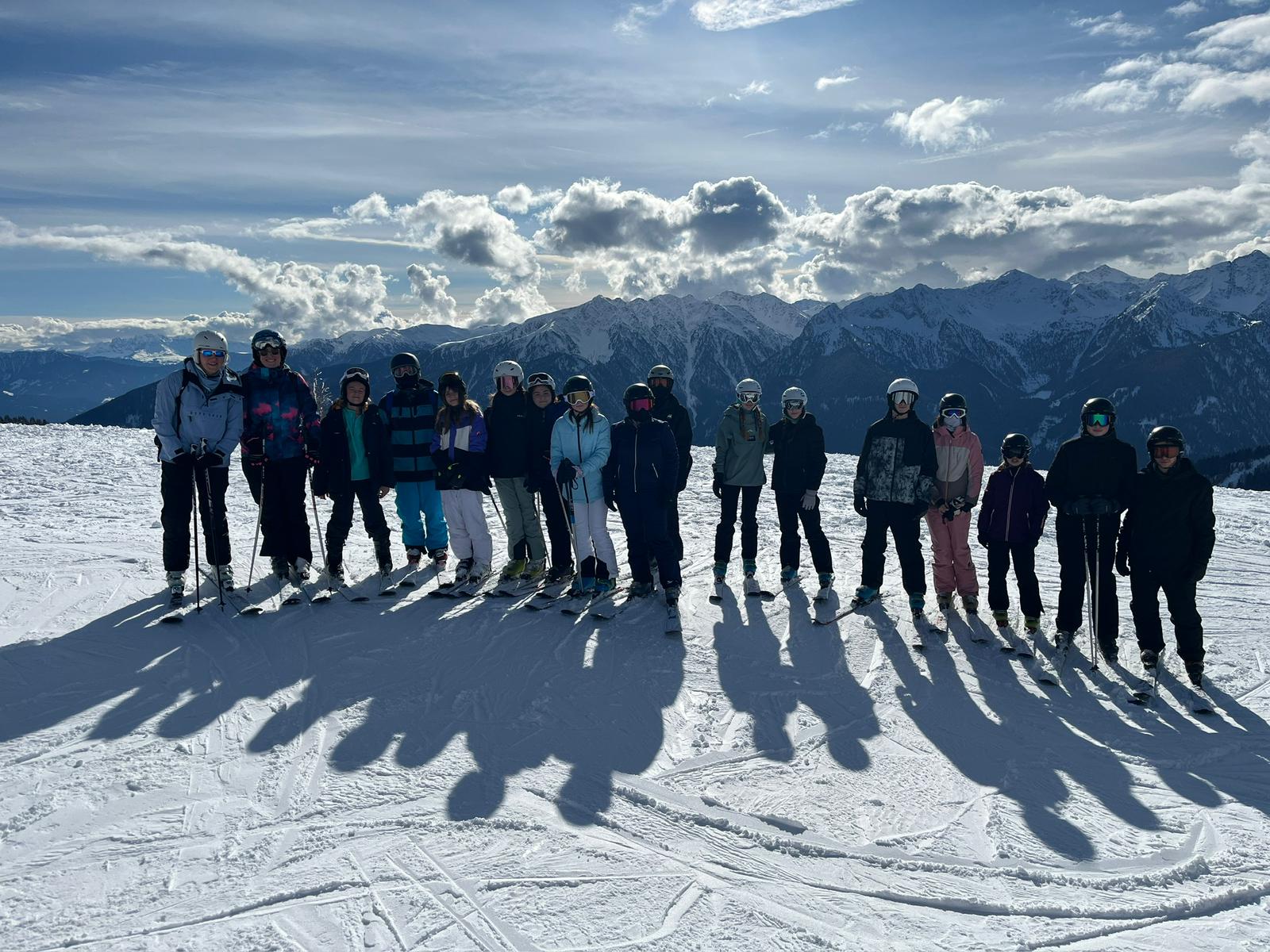 Du betrachtest gerade Skifahrt 2026 – Eine unvergessliche Woche im Schnee