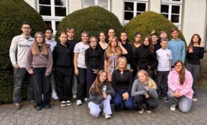 Mehr über den Artikel erfahren Gemeinsam Schule gestalten – die neue SV geht auf Schülervertretungsfahrt